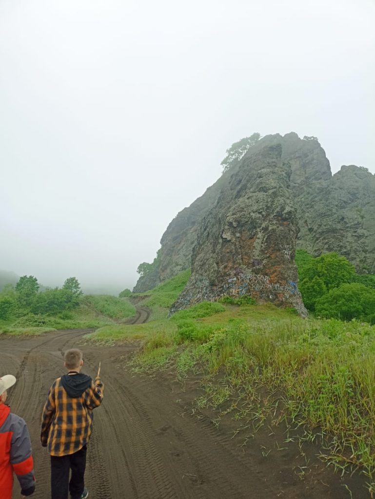 Поход на Халактырские скалы